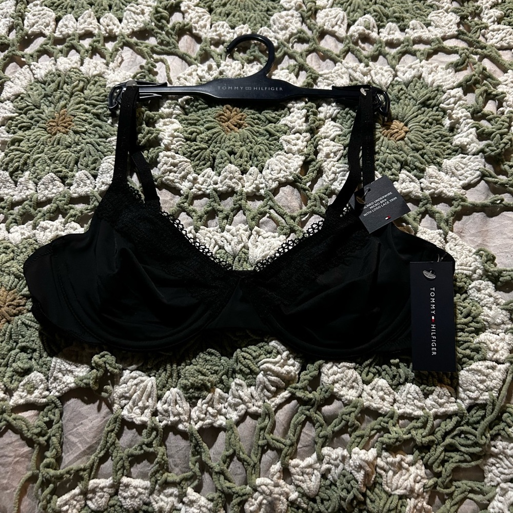 Tommy Hilfiger Black Lace Trim Bra